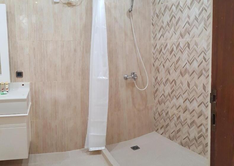 Quarto Superior, Sanur Seaview