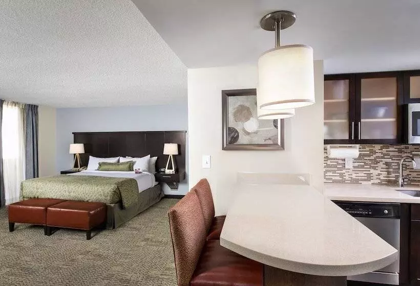 身障者適用スイートルーム, Staybridge Suites Atlanta  Midtown, An Ihg