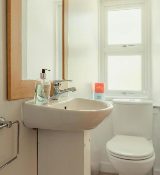 اتاق اکونومی, Ballinluig Rooms & Suites