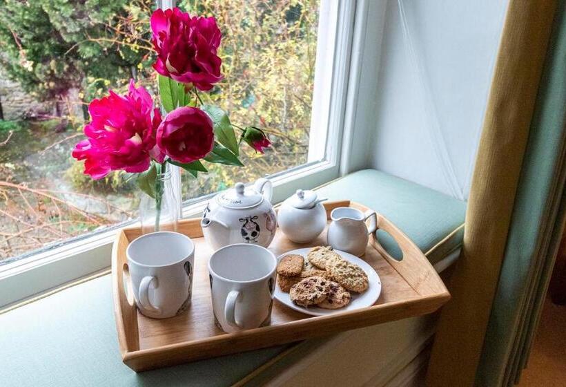 חדר סטנדרט, The Fauconberg