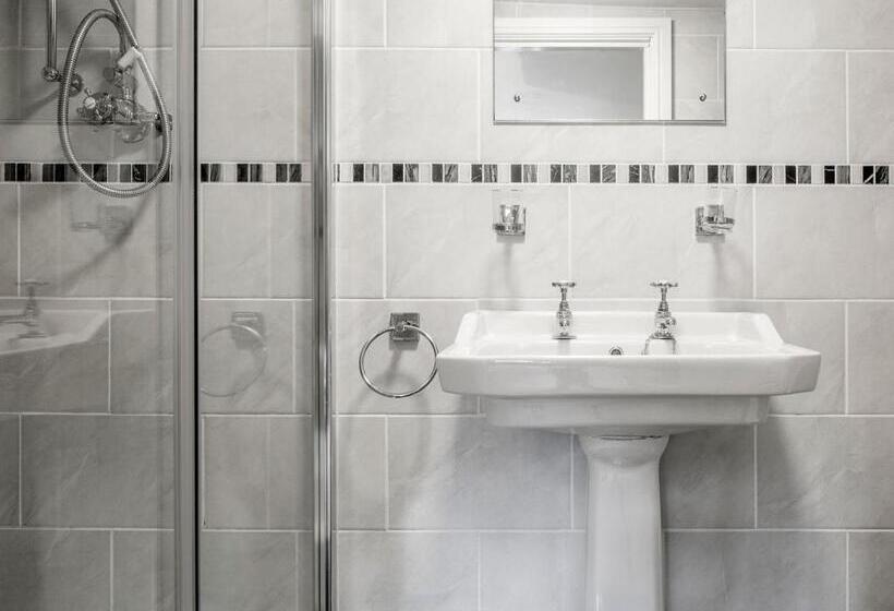 חדר דלוקס, The Fauconberg