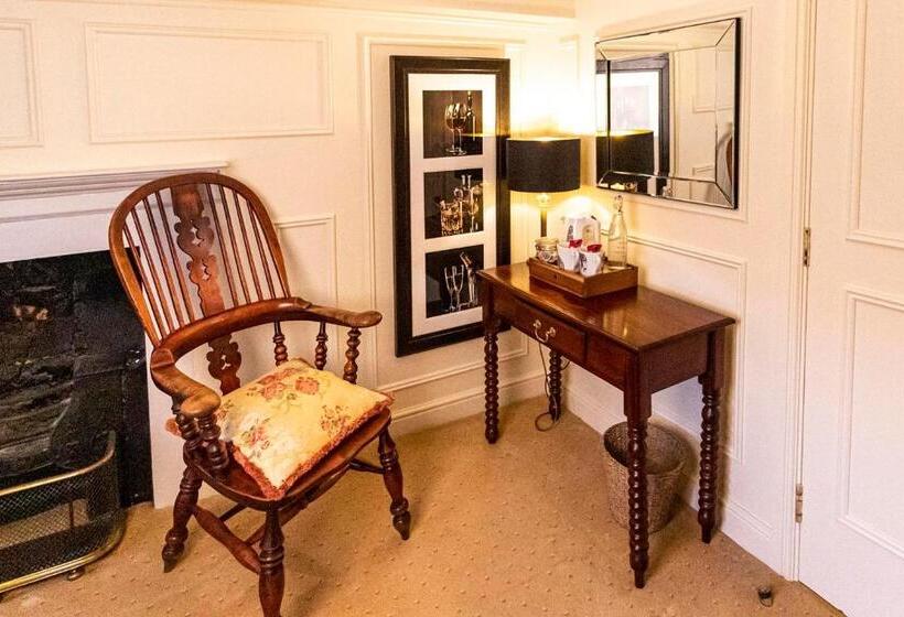 חדר דלוקס, The Fauconberg