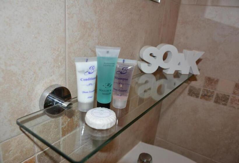 ファミリールーム, The Rose & Crown York