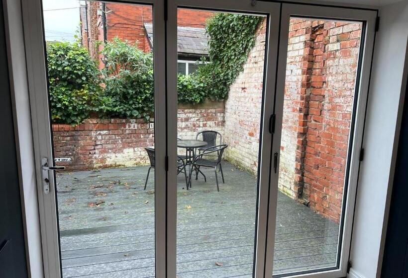 ３ベッドルームハウス, Mode Apartments St Annes