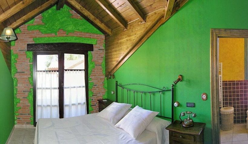 Люкс, Posada Spa Privilegio De Vara