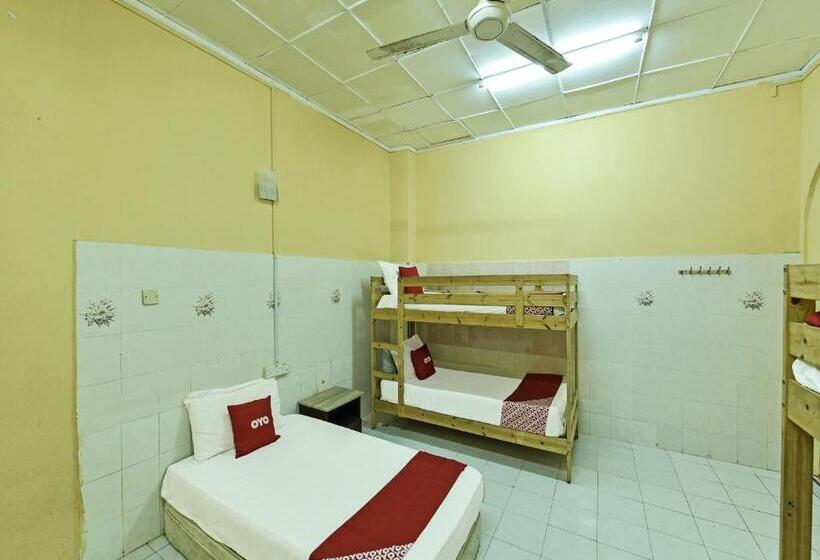 חדר משפתחתי סופריור, Oyo 90702 Empire Inn 1