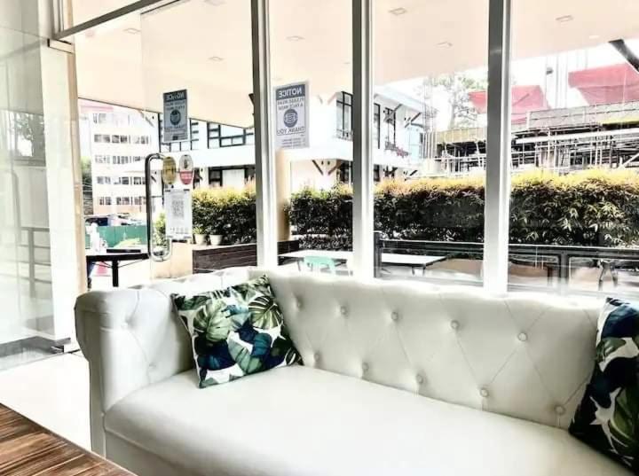 آپارتمان 1 خوابه با بالکن, Condominium Ec Accommodation