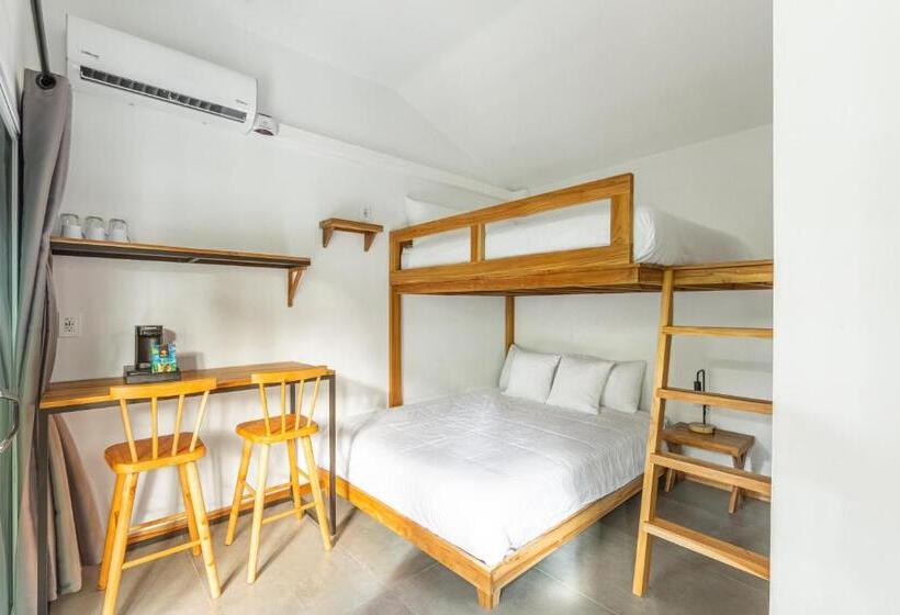 高级大房间, Ventura Santa Teresa