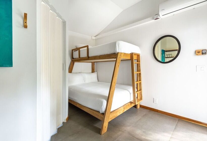 高级大房间, Ventura Santa Teresa