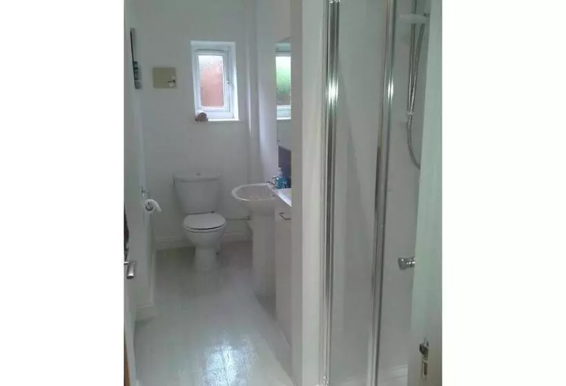 آپارتمان 2 خوابه, Bancroft Apartment
