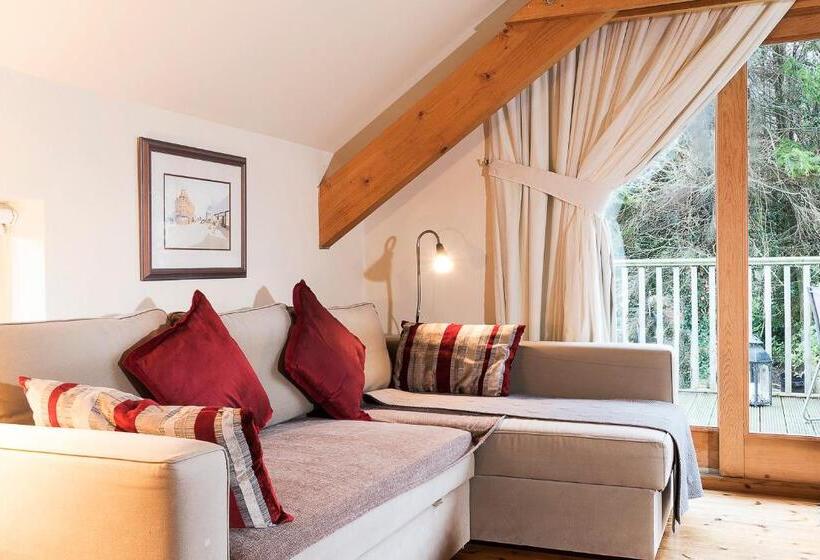 Апартаменты 1 Спальня с Балконом, Cherryhill Lodge