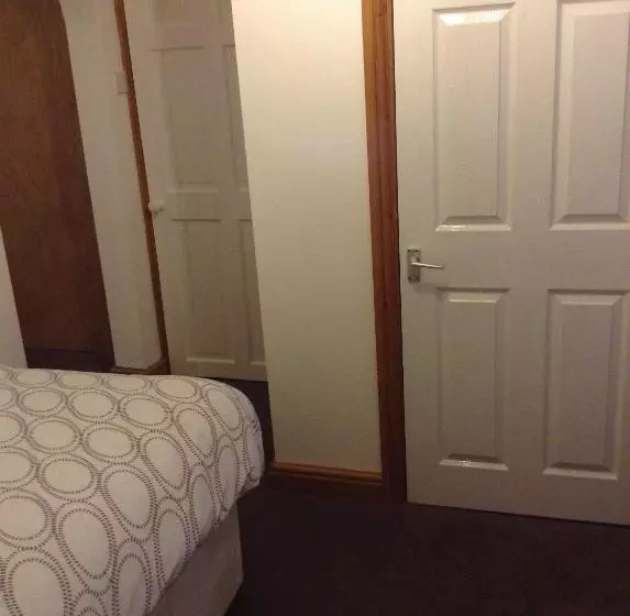 Huoneisto 1 Makuuhuone, Sunnyside Accommodation