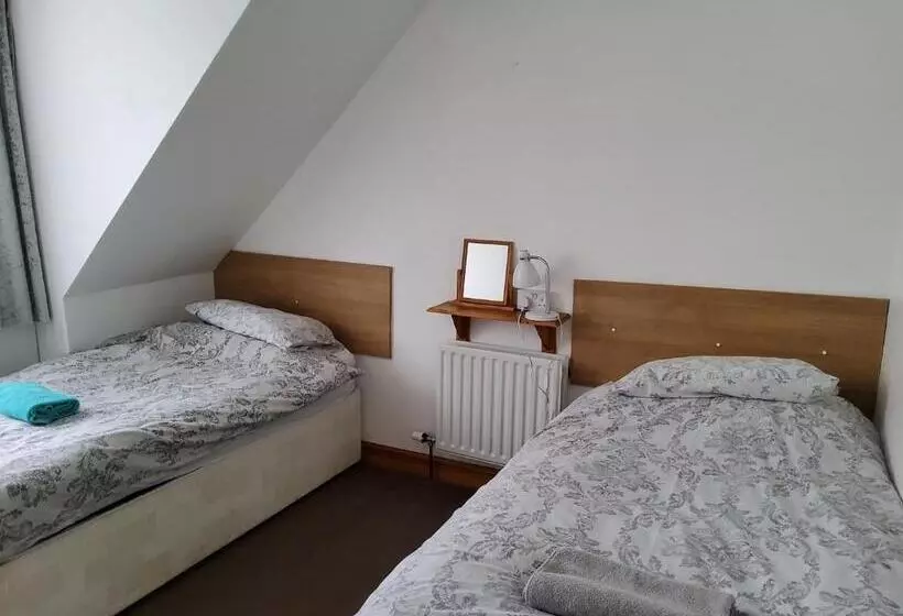 Huoneisto 1 Makuuhuone, Sunnyside Accommodation
