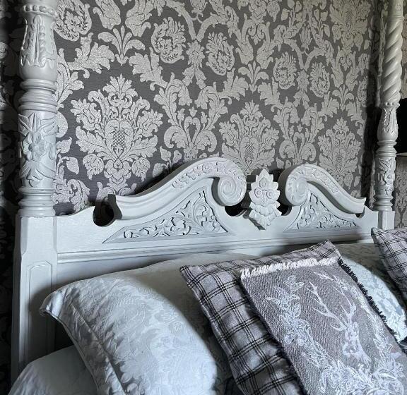 غرفة سوبيريور سرير كينج, The Eagle Tavern