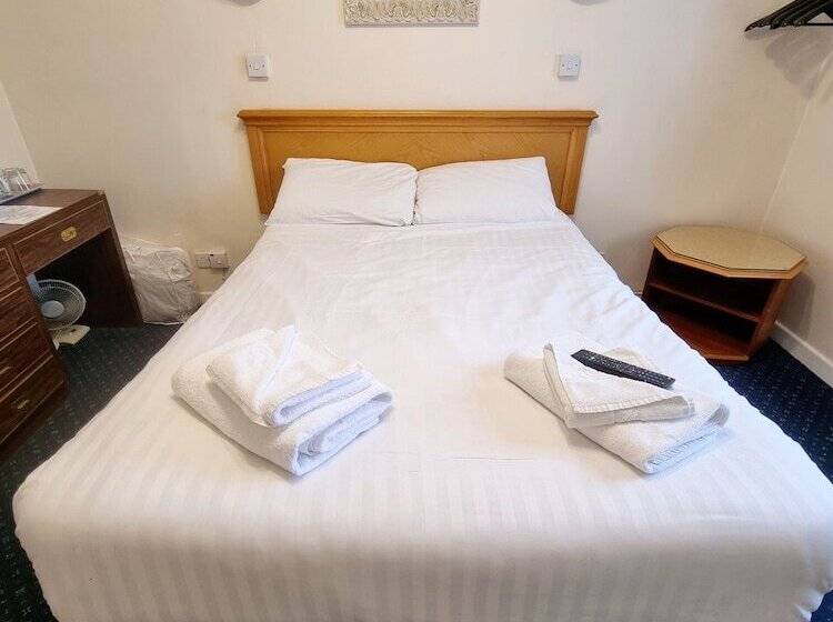 חדר סטנדרט, The Sportsmans Inn Limited