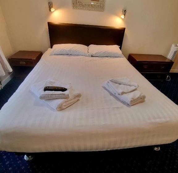 חדר דלוקס, The Sportsmans Inn Limited