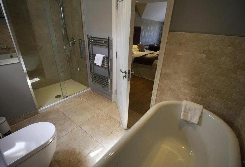 수피리어 룸, The Sun Inn