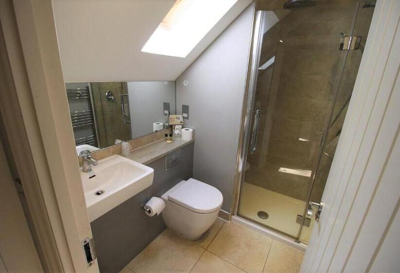 스탠다드 룸, The Sun Inn