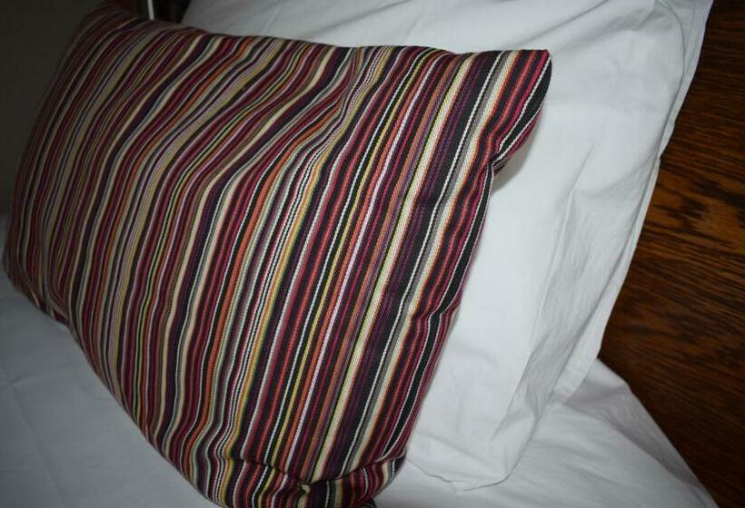 Standard Værelse, Woolpack Pub & Kitchen