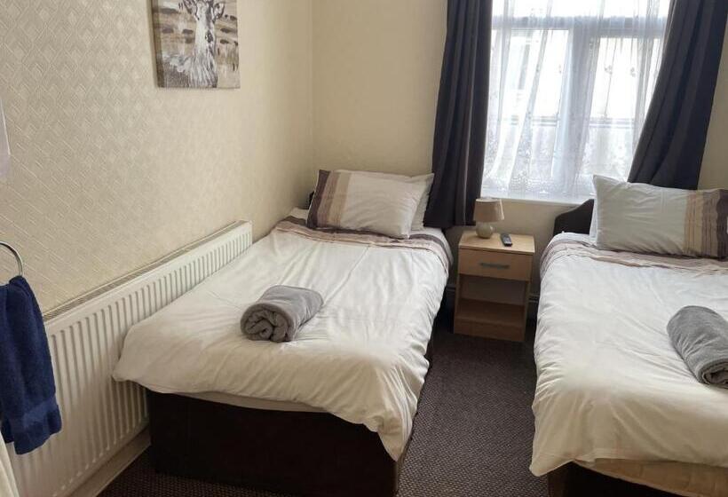 스탠다드 룸, San Diego Guest House   Near Pleasure Beach