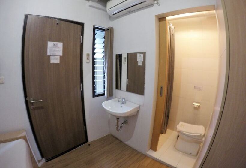 اتاق استاندارد, The Packer Lodge Hostel