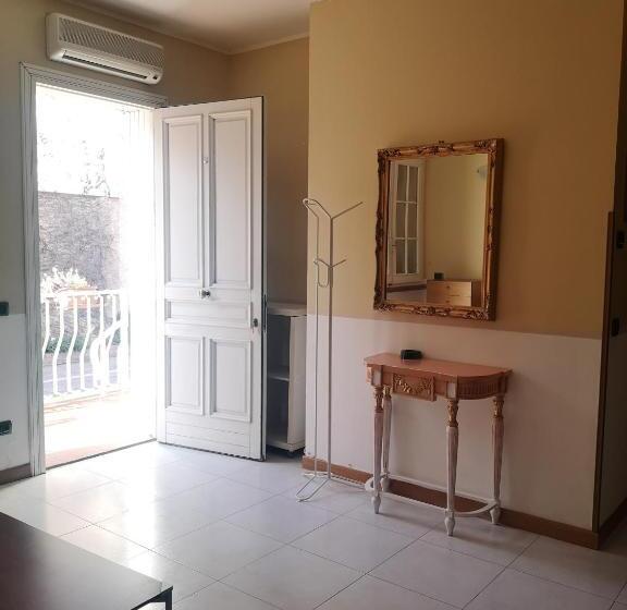 Appartamento 2 Camere da Letto, B&b Villa Carmen