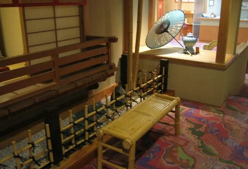Superior-huone, Yudanaka Tawaraya Ryokan