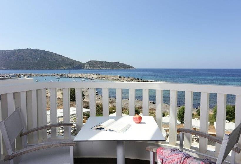 דירת חדר נוף לים, Artina Nuovo