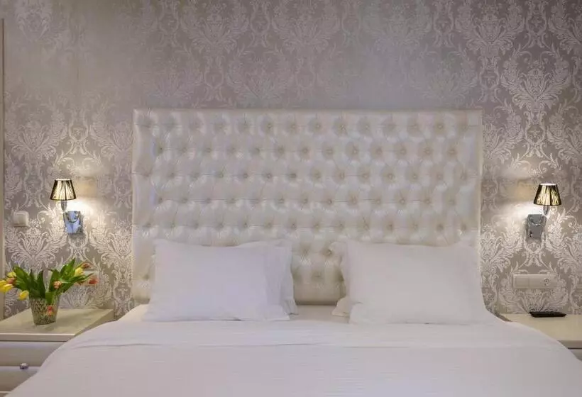 سوییت, Calma Hotel & Spa