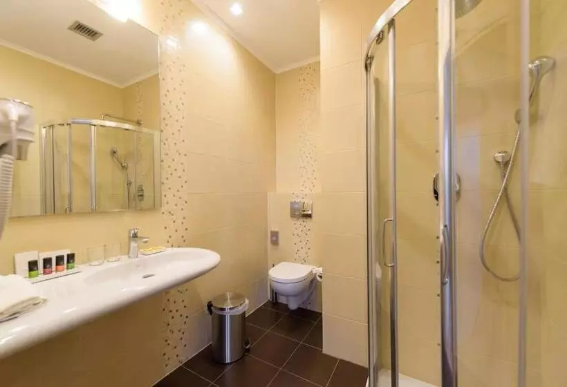 سوییت, Calma Hotel & Spa