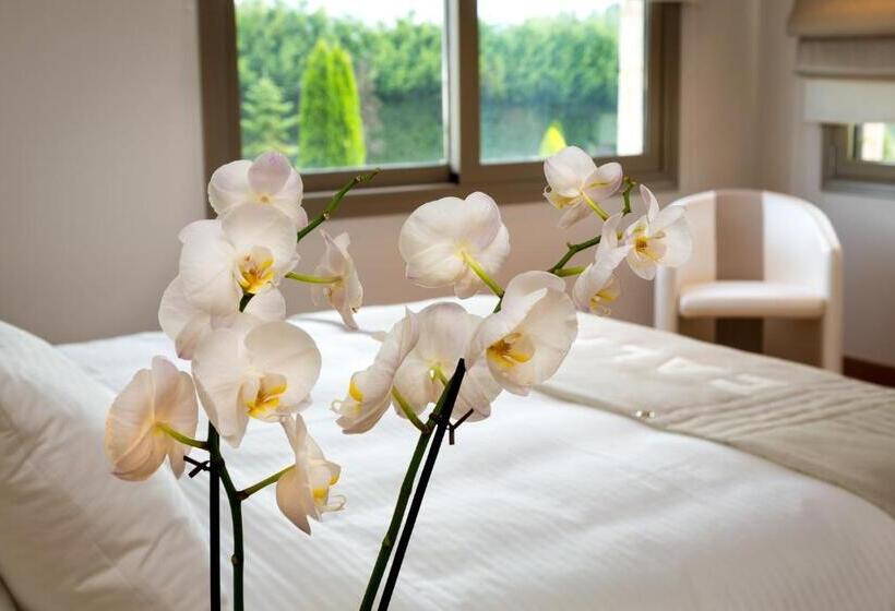 סוויטה, Calma Hotel & Spa