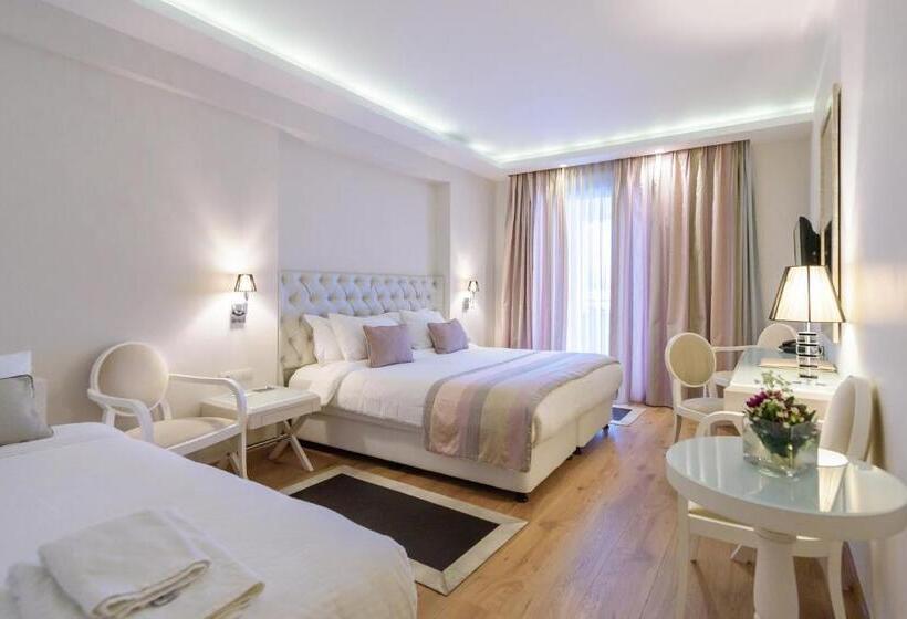اتاق استاندارد سه نفره, Calma Hotel & Spa