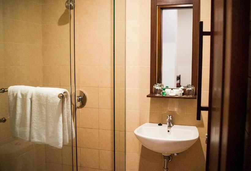 غرفة سوبيريور مطلّة علي الحديقة, Ketapang Indah