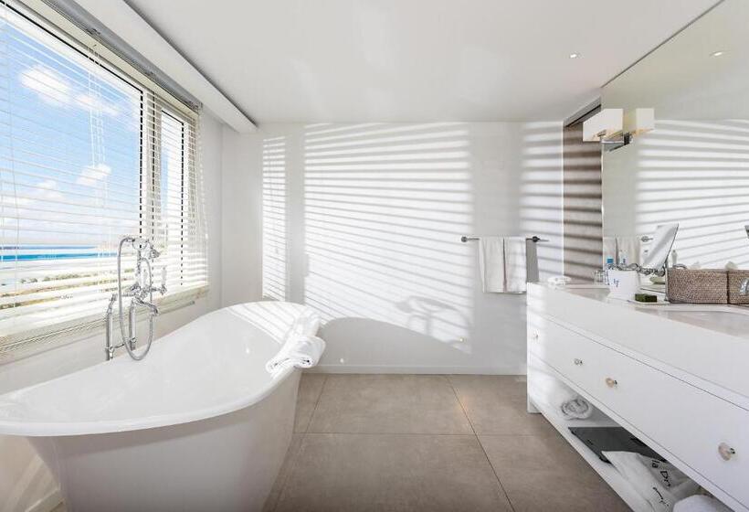 Люкс с Бассейном, Le Toiny Hotel & Beach Club