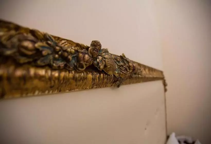 اتاق لوکس, Royal Suite Trinità Dei Monti