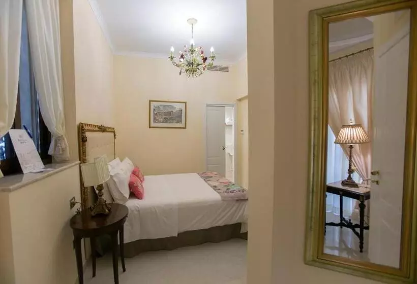 اتاق لوکس, Royal Suite Trinità Dei Monti