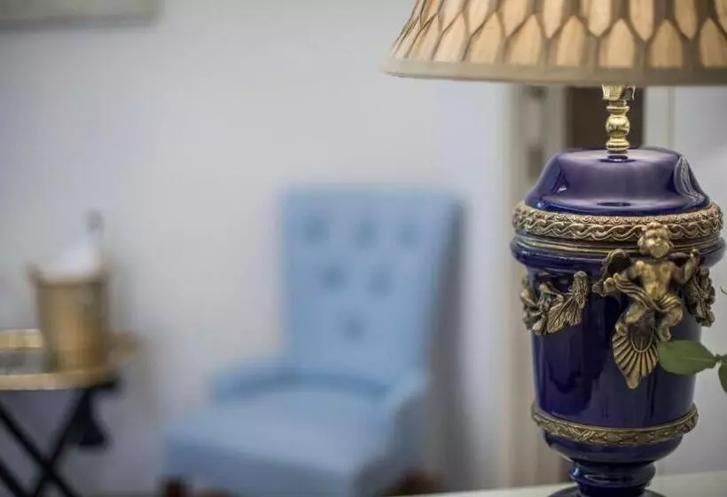 سوییت جونیور با بالکن, Royal Suite Trinità Dei Monti