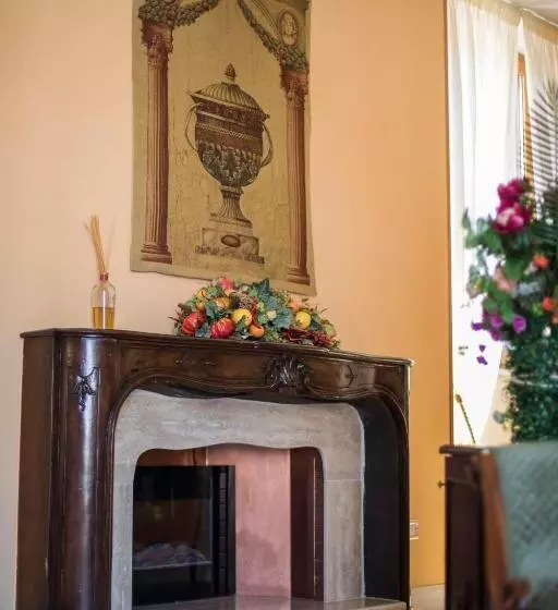 اتاق استاندارد سه تخته با بالکن, Royal Suite Trinità Dei Monti