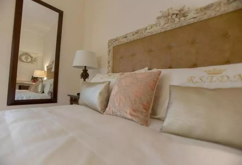 اتاق لوکس با بالکن, Royal Suite Trinità Dei Monti
