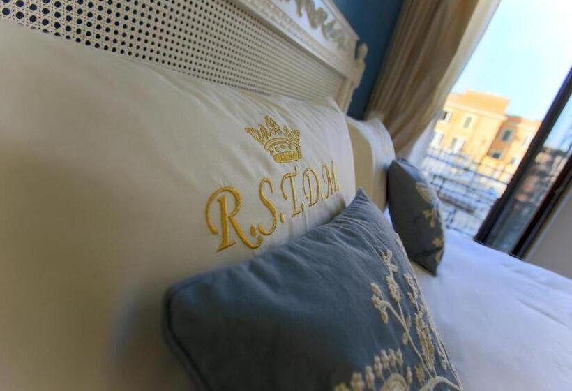 سوییت جونیور با بالکن, Royal Suite Trinità Dei Monti