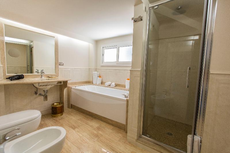 اتاق لوکس, Royal Suite Trinità Dei Monti