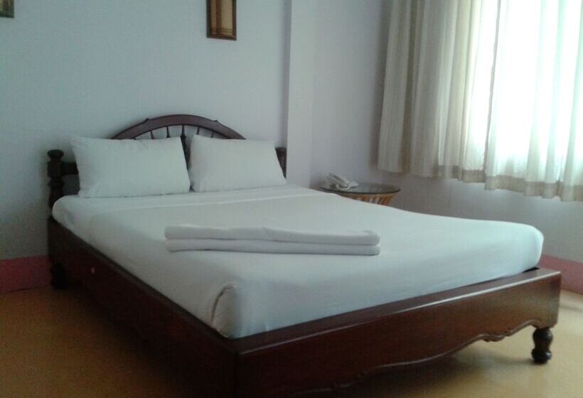 חדר סופריור, S2s Queen Trang