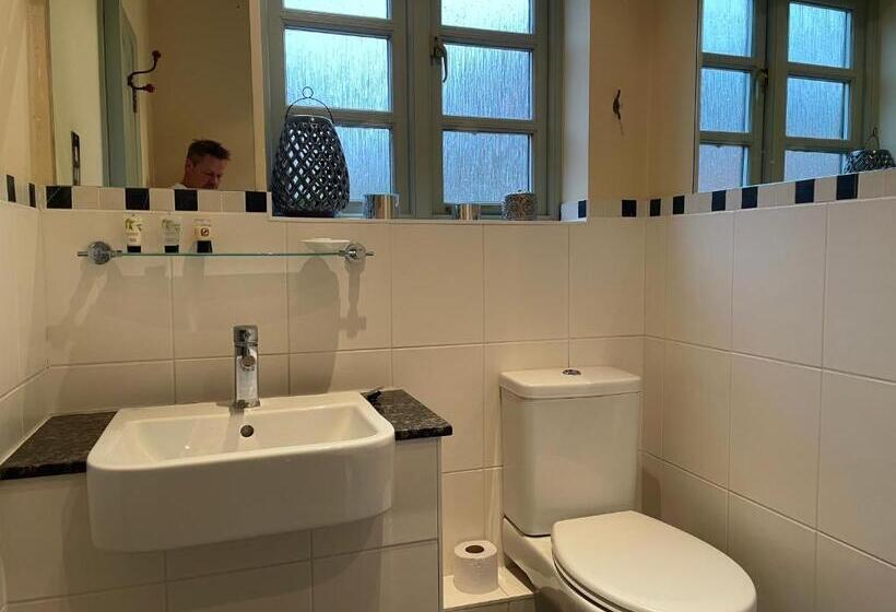 标准间, The Hawkley Inn