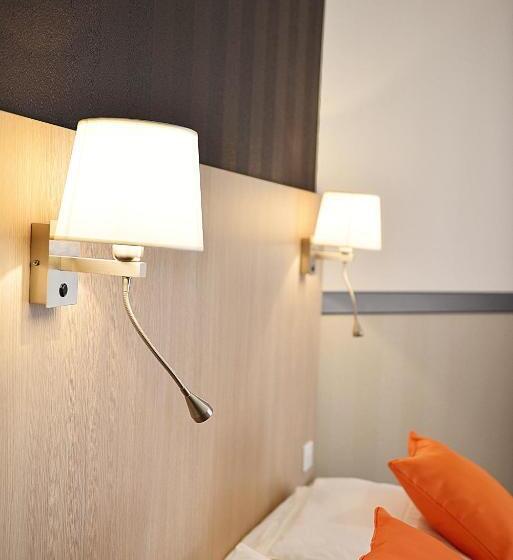 Трехместный Номер Стандарт Вид на Сад, The Originals City, Clos De L Orgerie ,château Gonthier