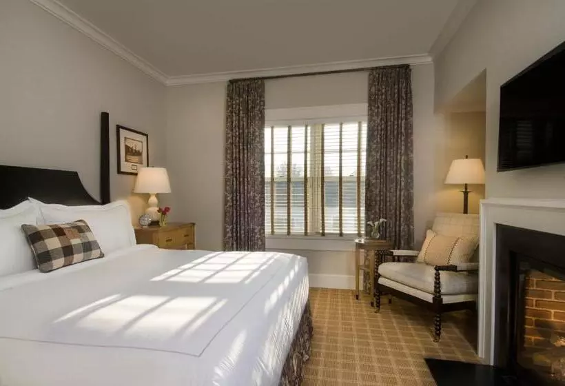身障者適用キングサイズベッドルーム, Kimpton Taconic Hotel, An Ihg