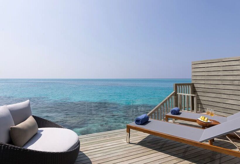 ویلای 1 خوابه, Avani Plus Fares Maldives Resort   50 Percent Off On Seaplane Transfer For Stays Until 22 December 2