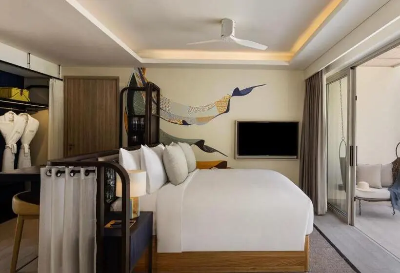 اتاق پرمیوم با چشم‌انداز دریا, Avani Plus Fares Maldives Resort
