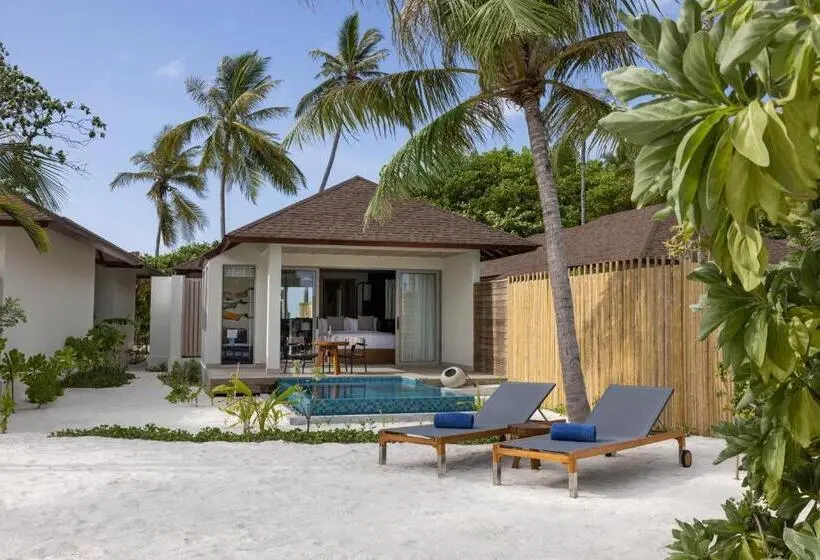 ویلای یک اتاق خوابه با استخر شنا, Avani Plus Fares Maldives Resort