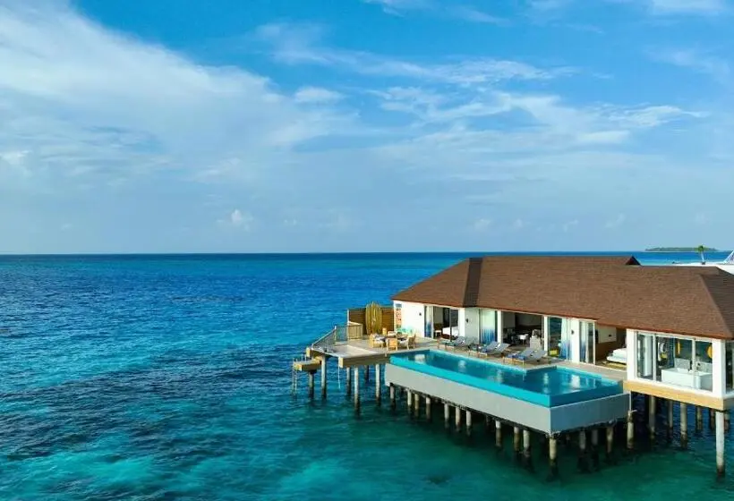 آپارتمان 3 خوابه, Avani Plus Fares Maldives Resort