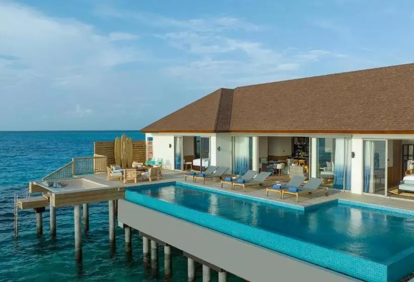 آپارتمان 3 خوابه, Avani Plus Fares Maldives Resort